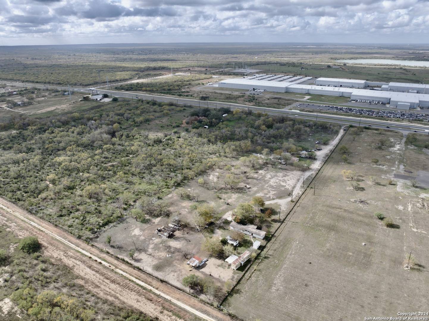 San Antonio, TX 78221,14988 US HIGHWAY 281 N