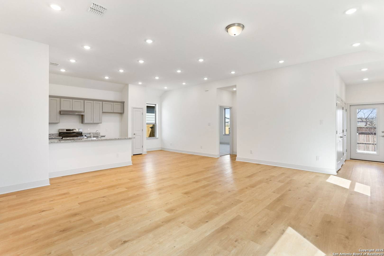 San Antonio, TX 78222,3614 Palmwood Terrace