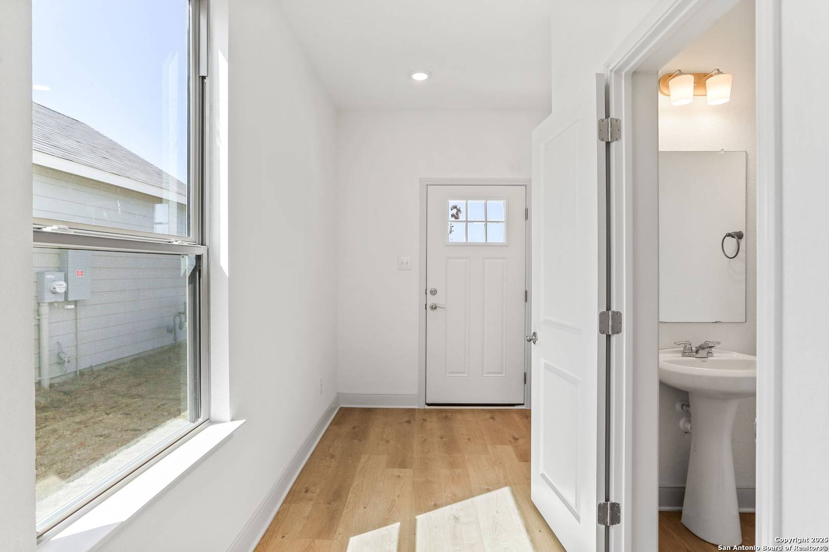 San Antonio, TX 78222,3606 Palmwood Terrace