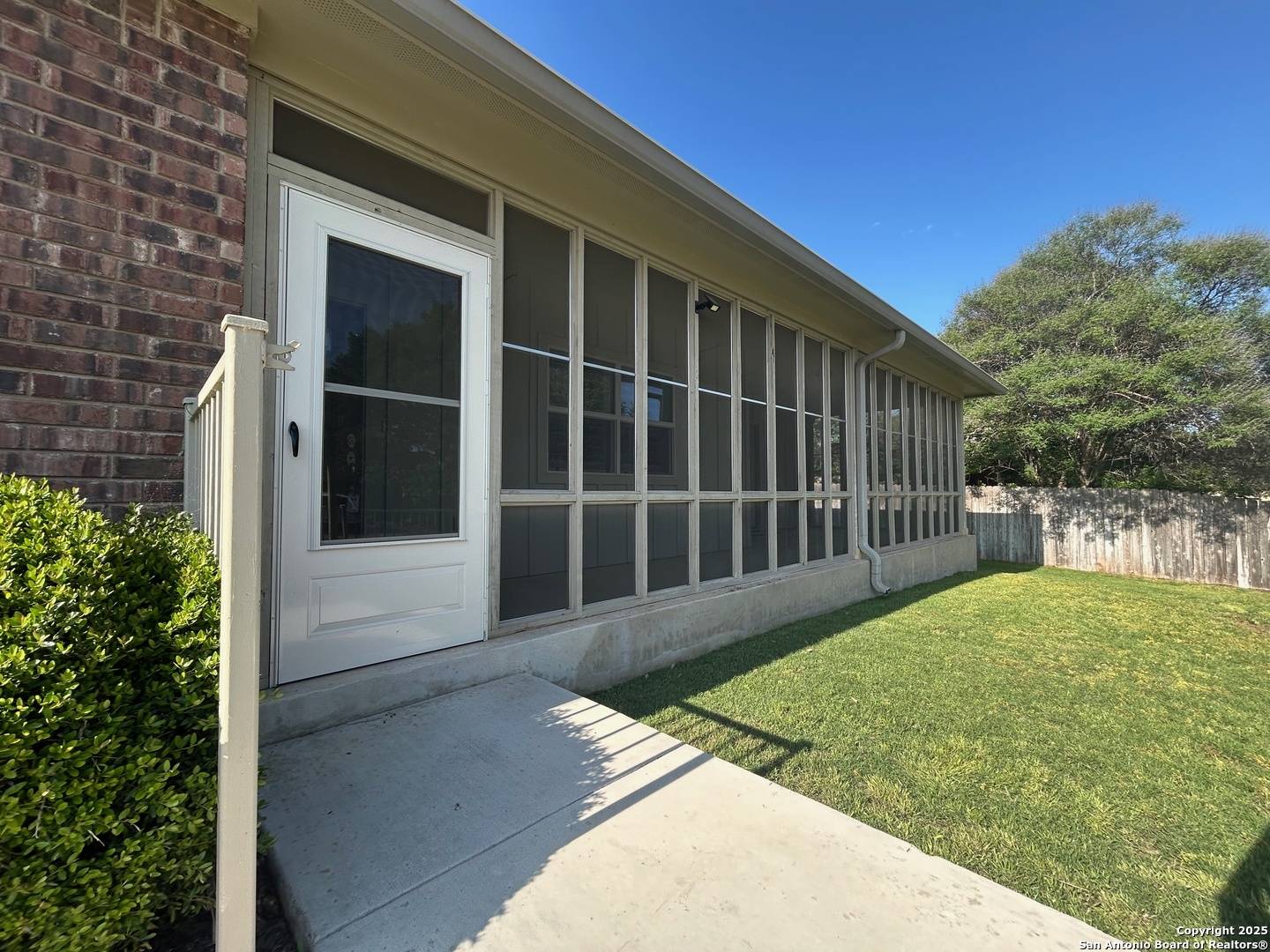 Fredericksburg, TX 78624,1718 Cherrywood Dr.