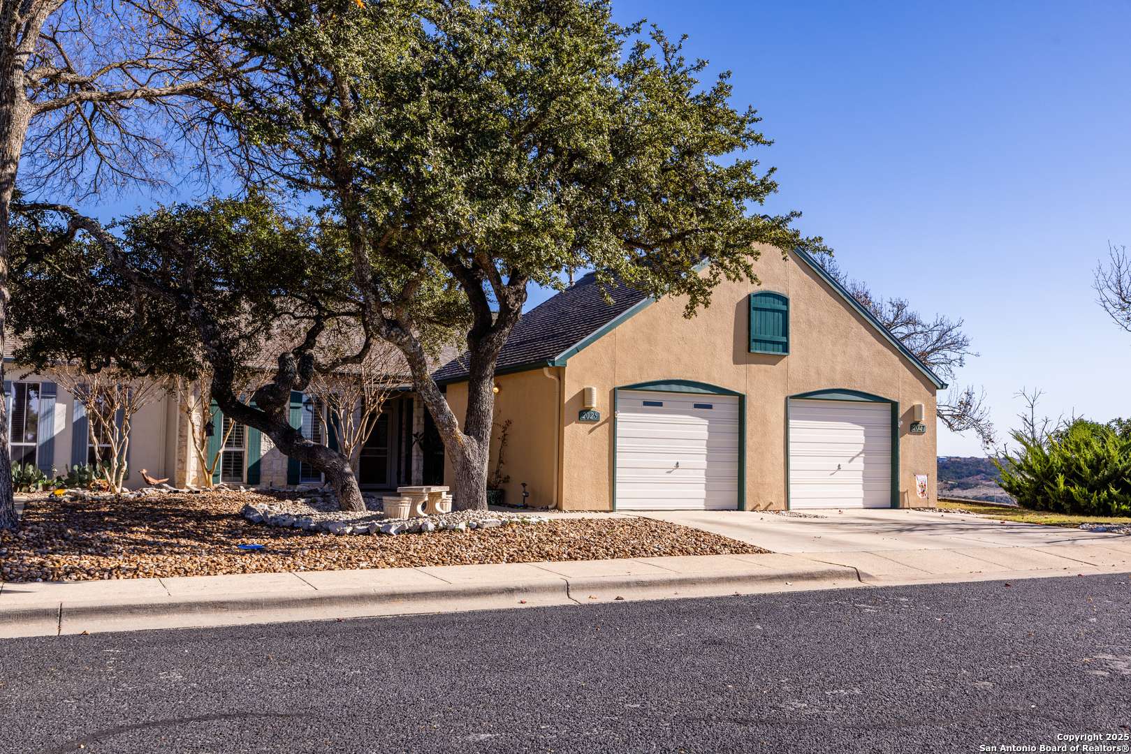 Kerrville, TX 78028,2025 Balmoral Drive UNIT 2025