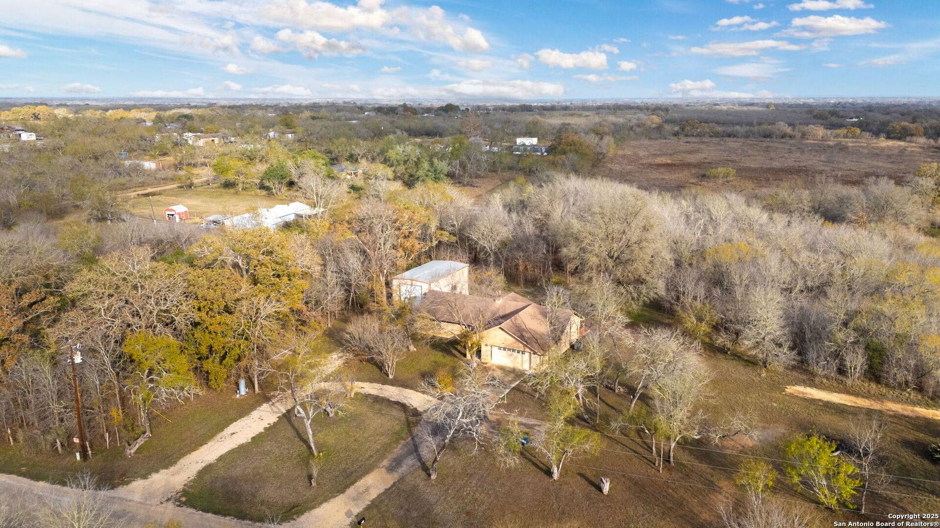 Seguin, TX 78155-8261,264 PLEASANT ACRES DR