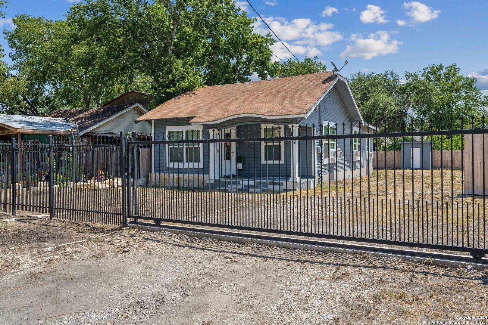 San Antonio, TX 78207-1037,122 GOODRICH