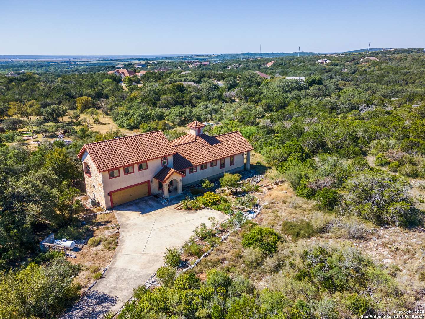 Mico, TX 78056,575 CR 2801