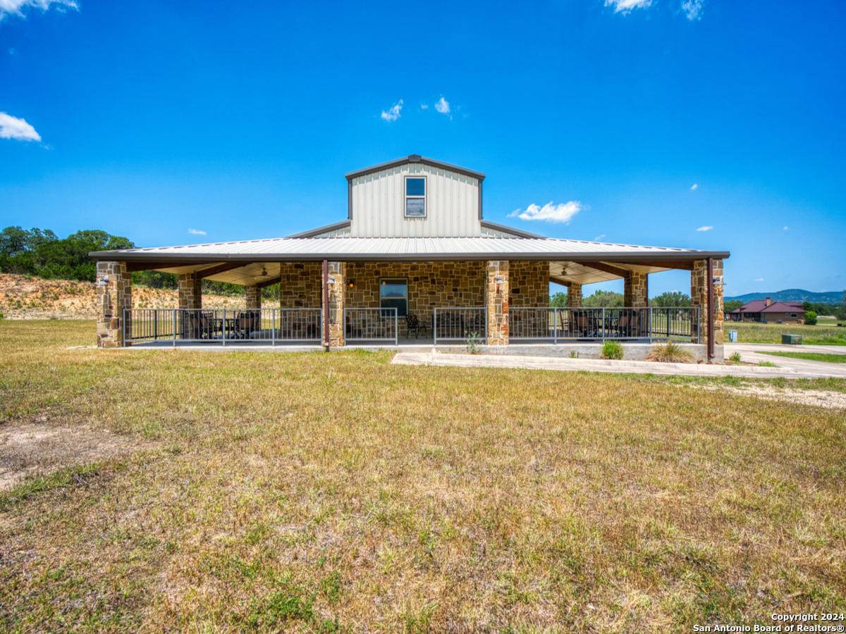Bandera, TX 78003,3504 PALOMINO SPGS