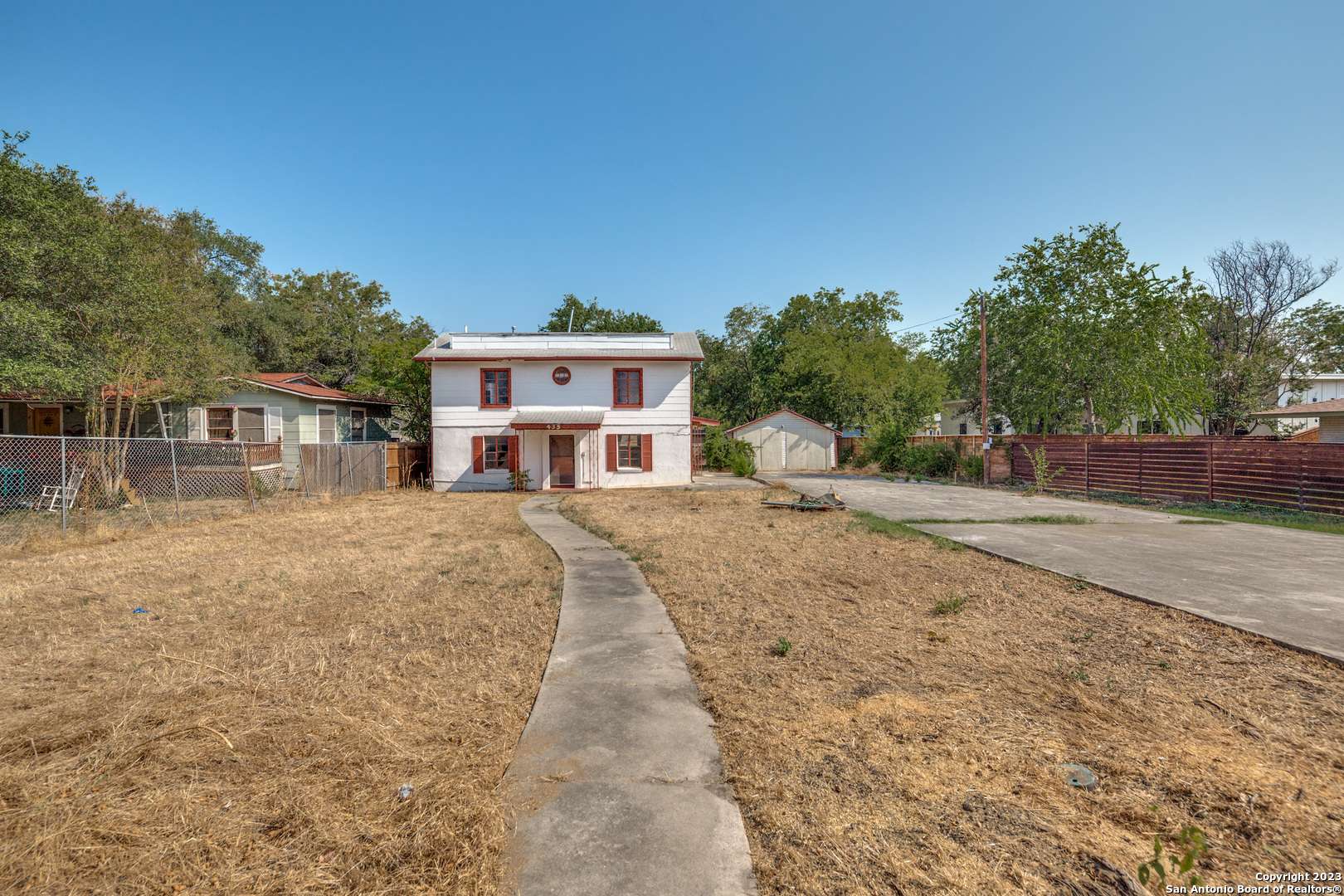 San Antonio, TX 78209-4827,435 BREES BLVD