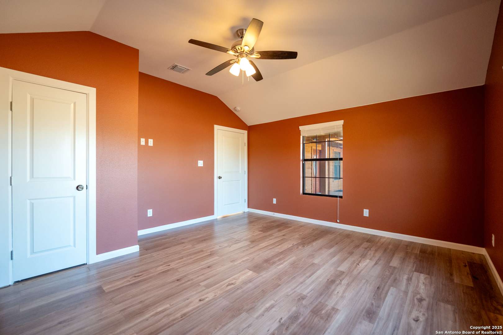 Jourdanton, TX 78026,4905 County Rd 307