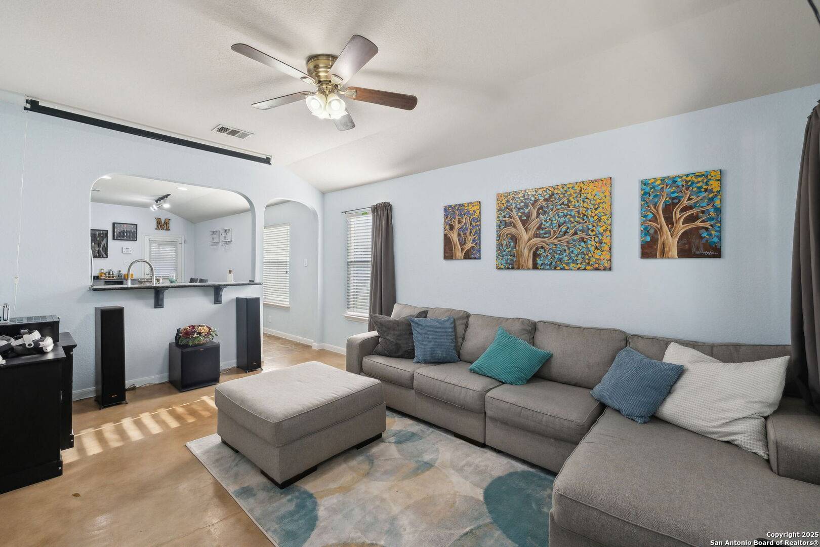 New Braunfels, TX 78130-2645,528 MAGNOLIA WIND