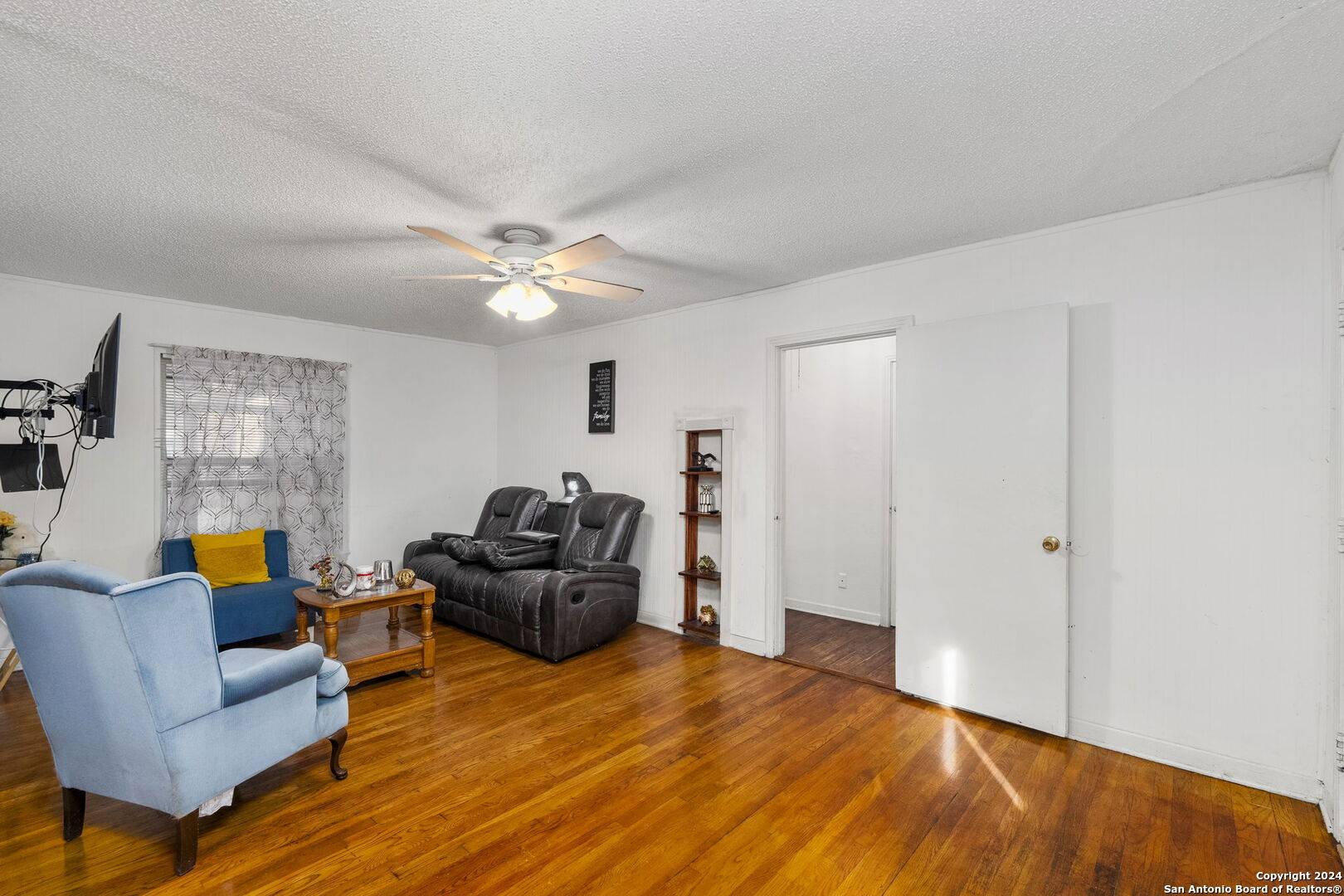San Antonio, TX 78213,131 Savannah Dr