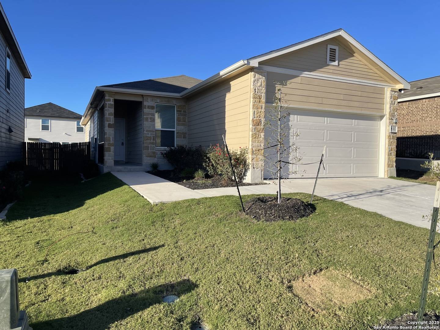 Converse, TX 78109,8317 Kinclaven Ct