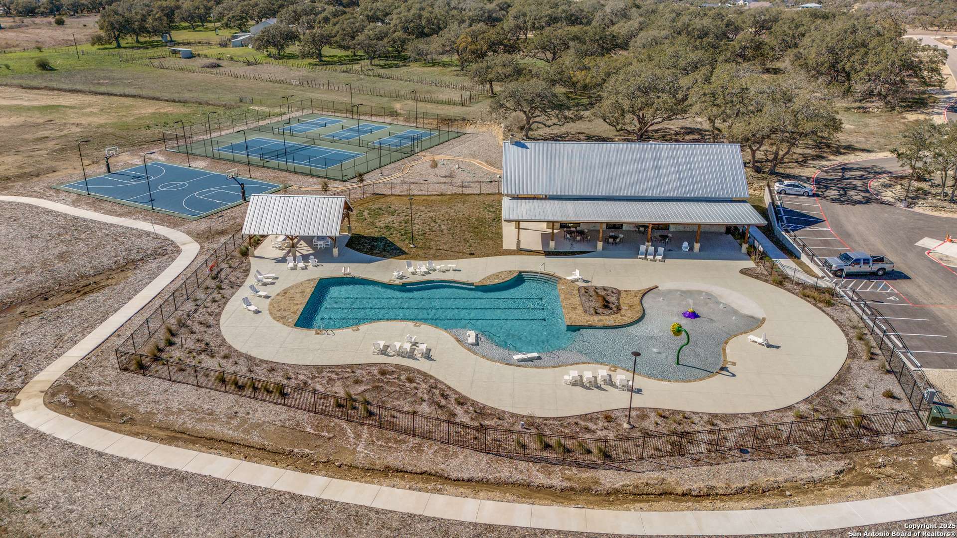 Bulverde, TX 78163-2540,34807 TOMS LOOKOUT