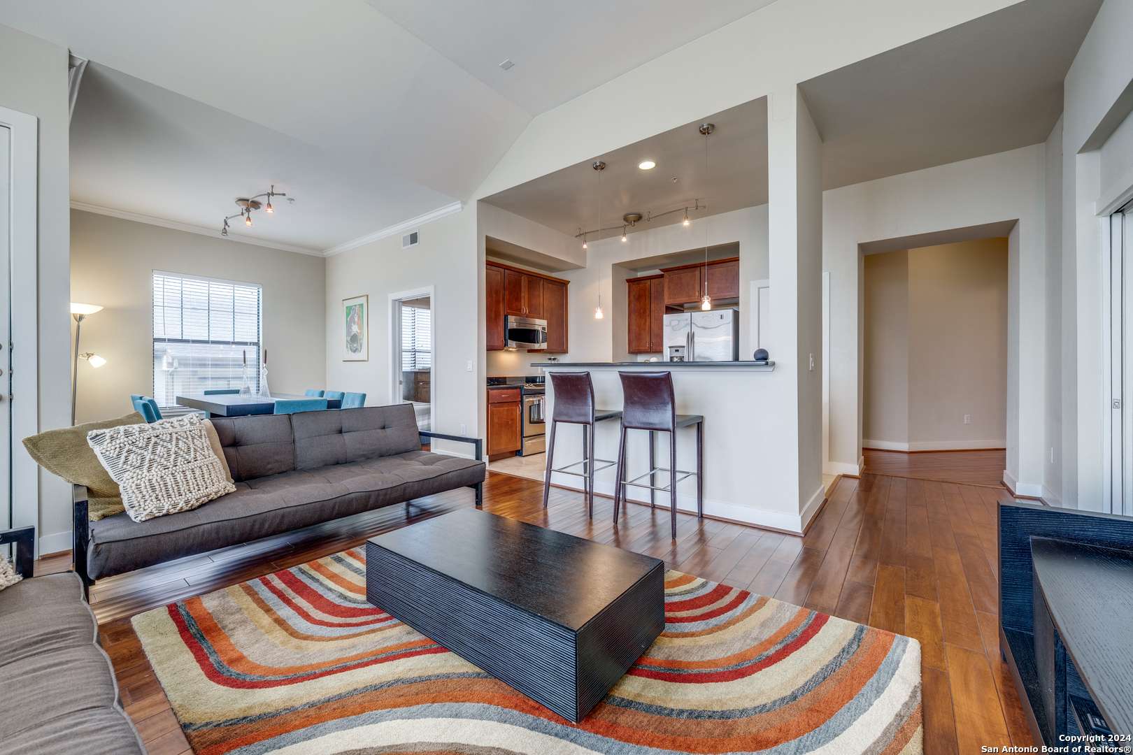 San Antonio, TX 78229,7342 oak manor UNIT 7310