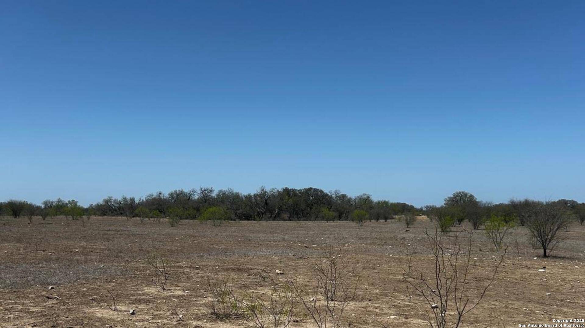 Sabinal, TX 78881,24133 Hwy 90 E