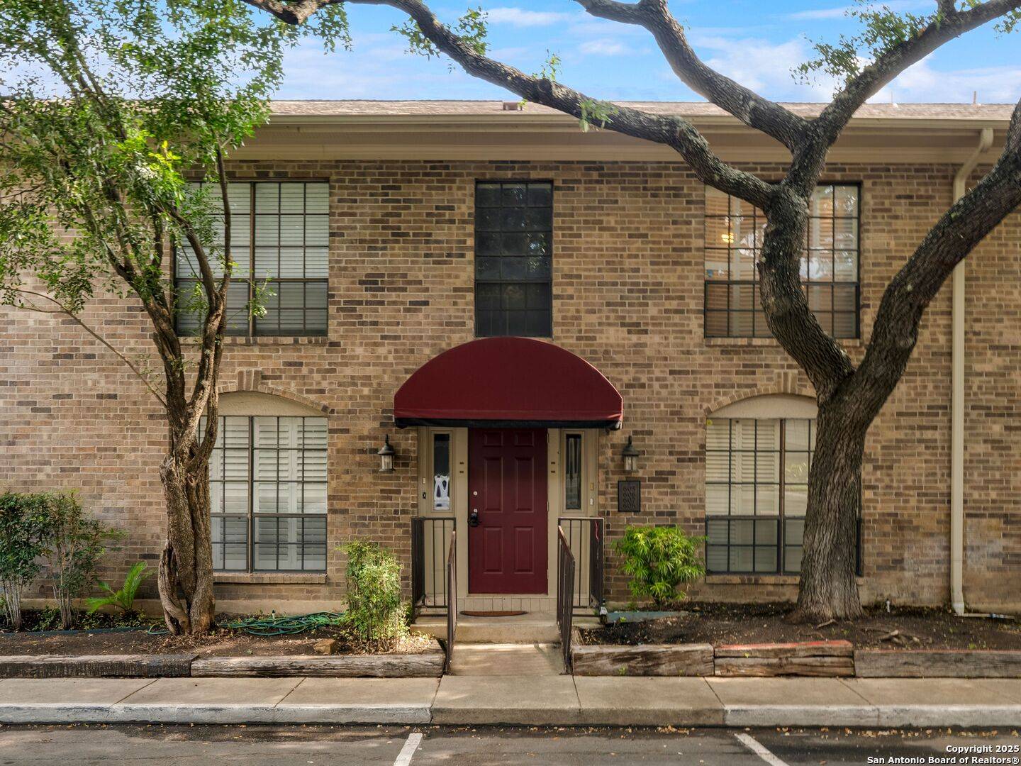 San Antonio, TX 78209-2606,7926 BROADWAY UNIT 608