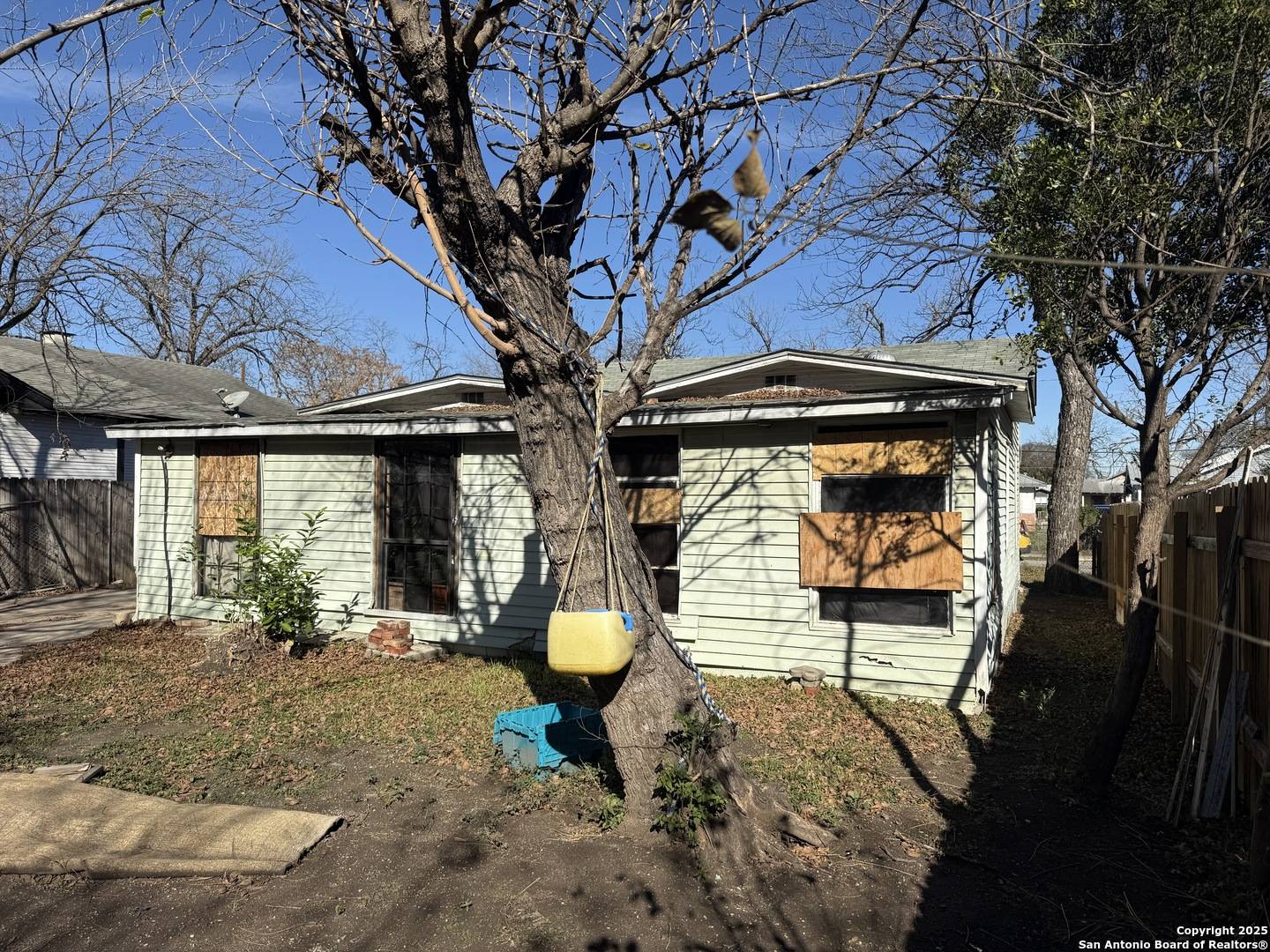 San Antonio, TX 78202-3033,1038 PASO HONDO