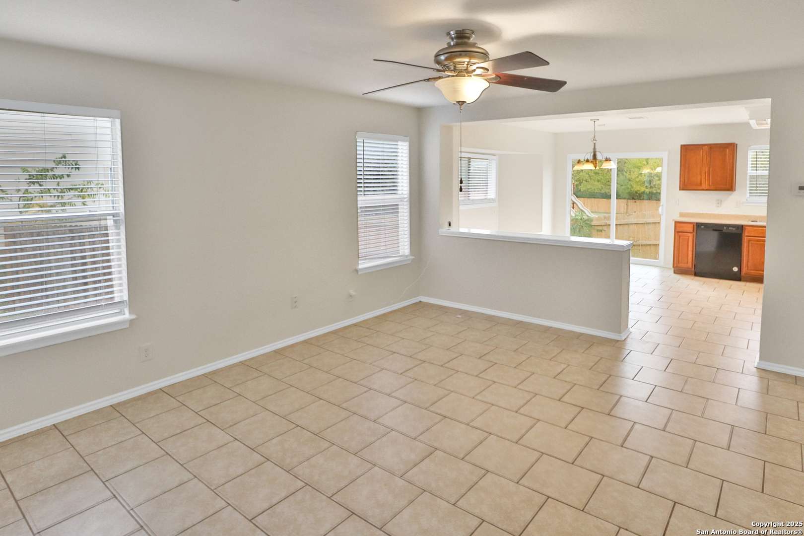 San Antonio, TX 78239-3106,22 BEACON BAY