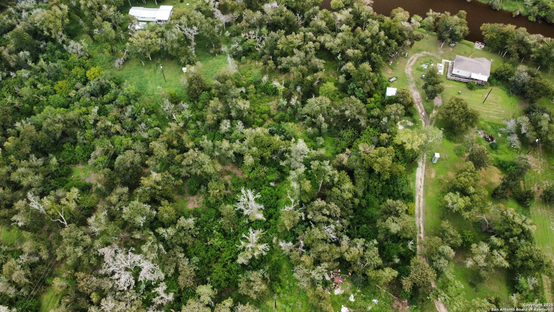 Woodsboro, TX 78393,329 Mission River Oaks