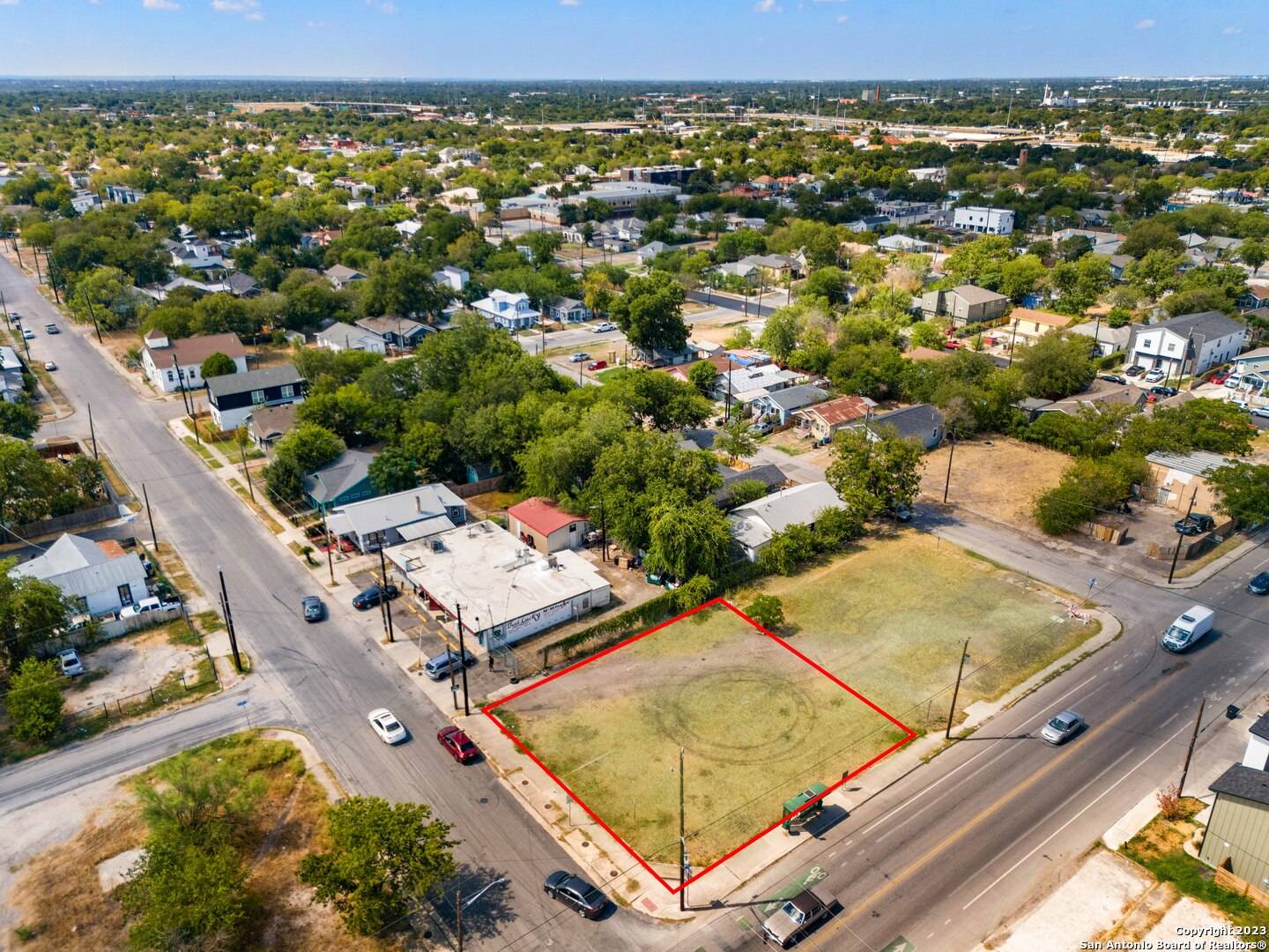 San Antonio, TX 78203-1637,709 PINE ST