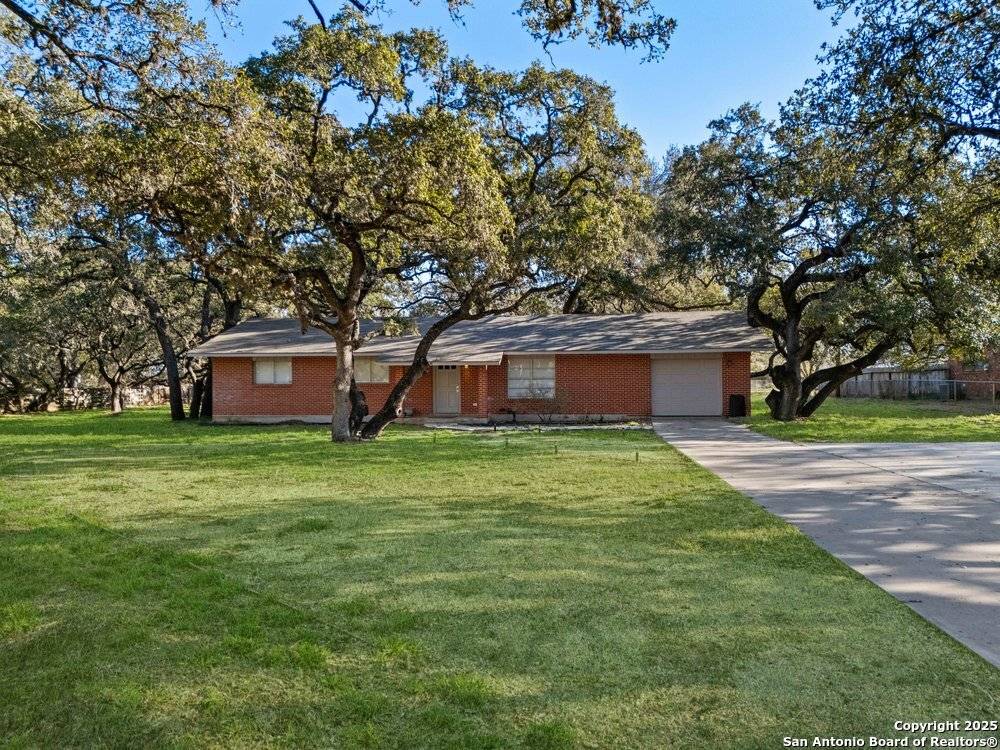 Pleasanton, TX 78064,38 Pulliam