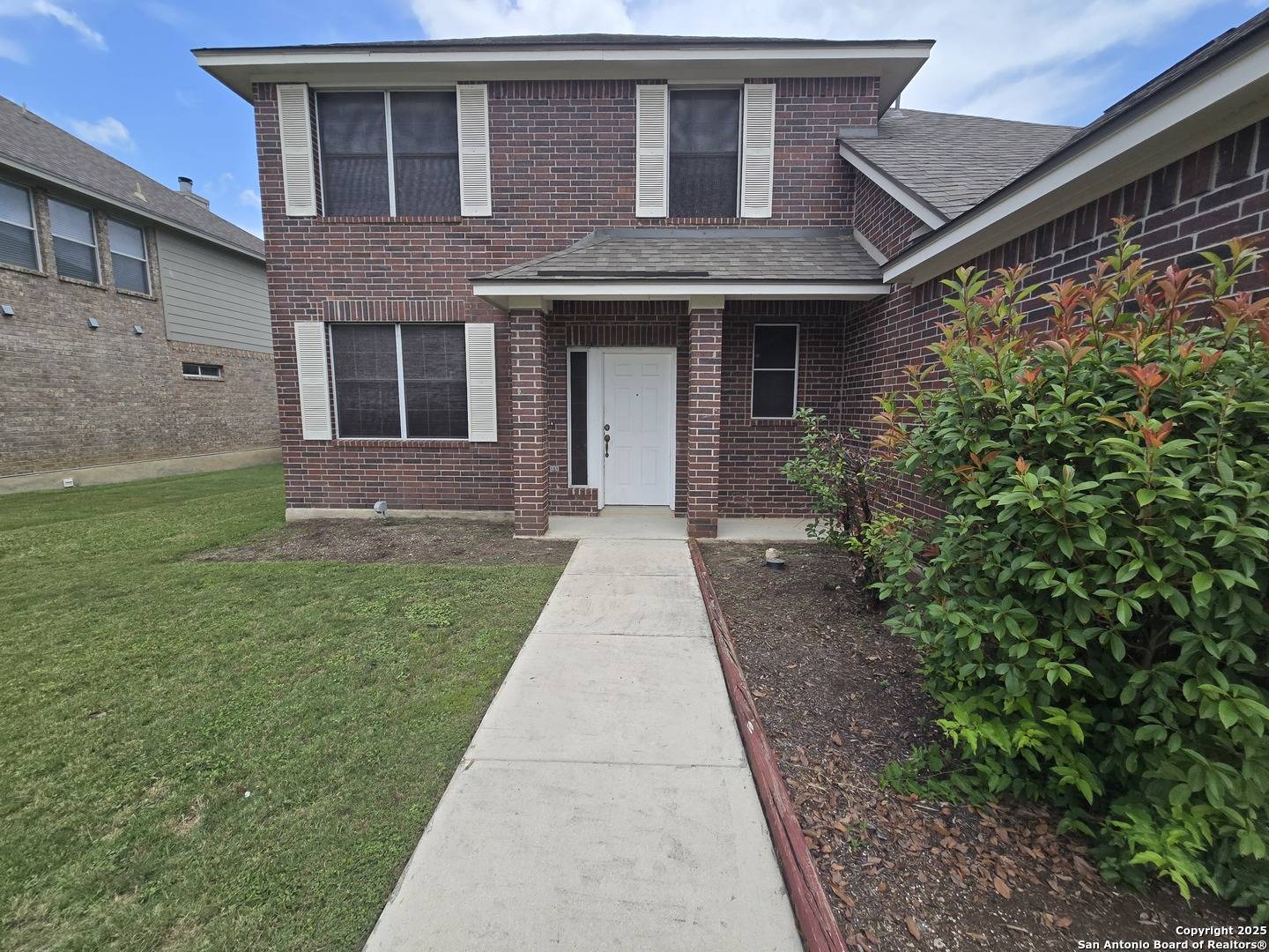 New Braunfels, TX 78130,2043 carlisle castle