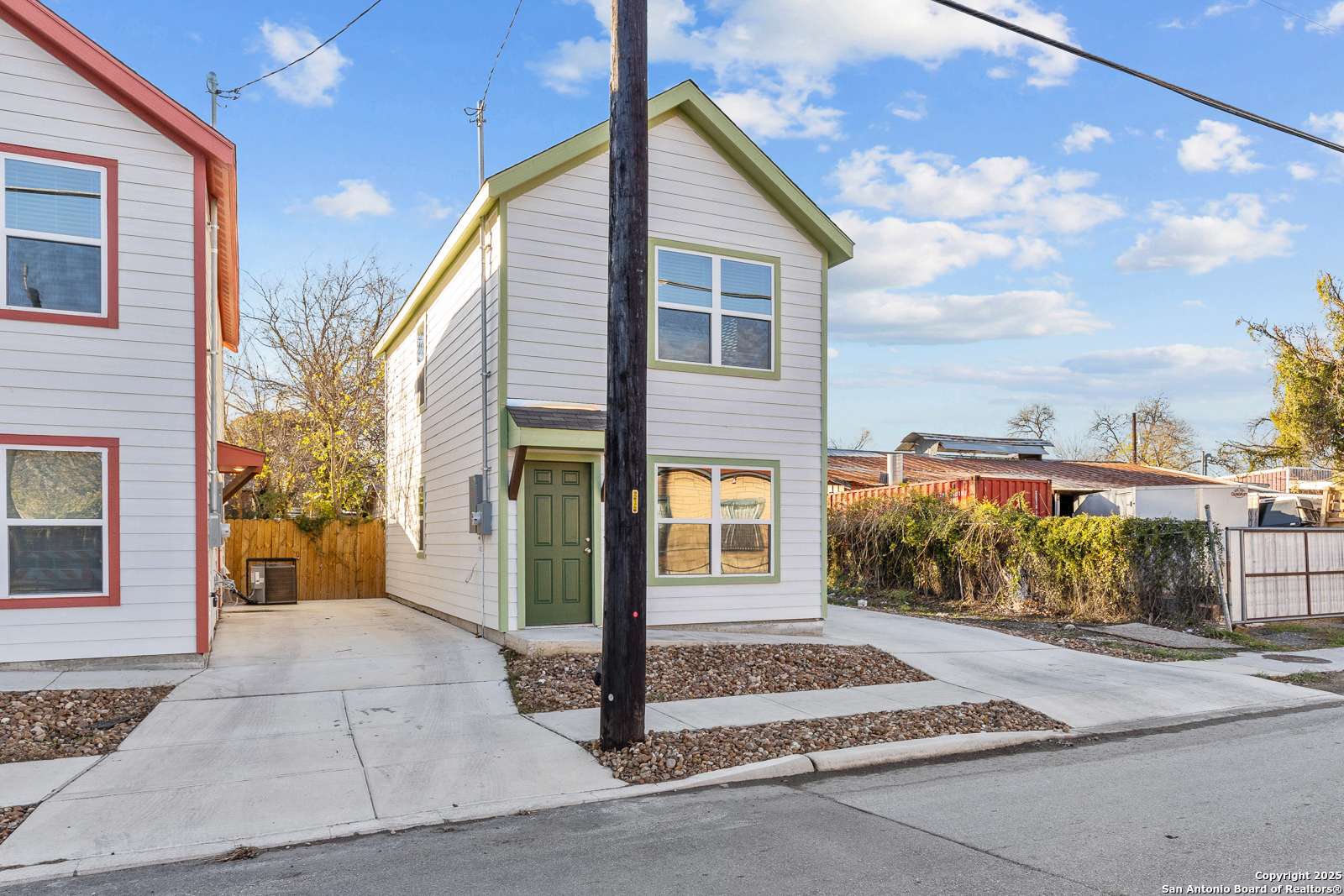 San Antonio, TX 78210-1814,631 Carolina St UNIT 4