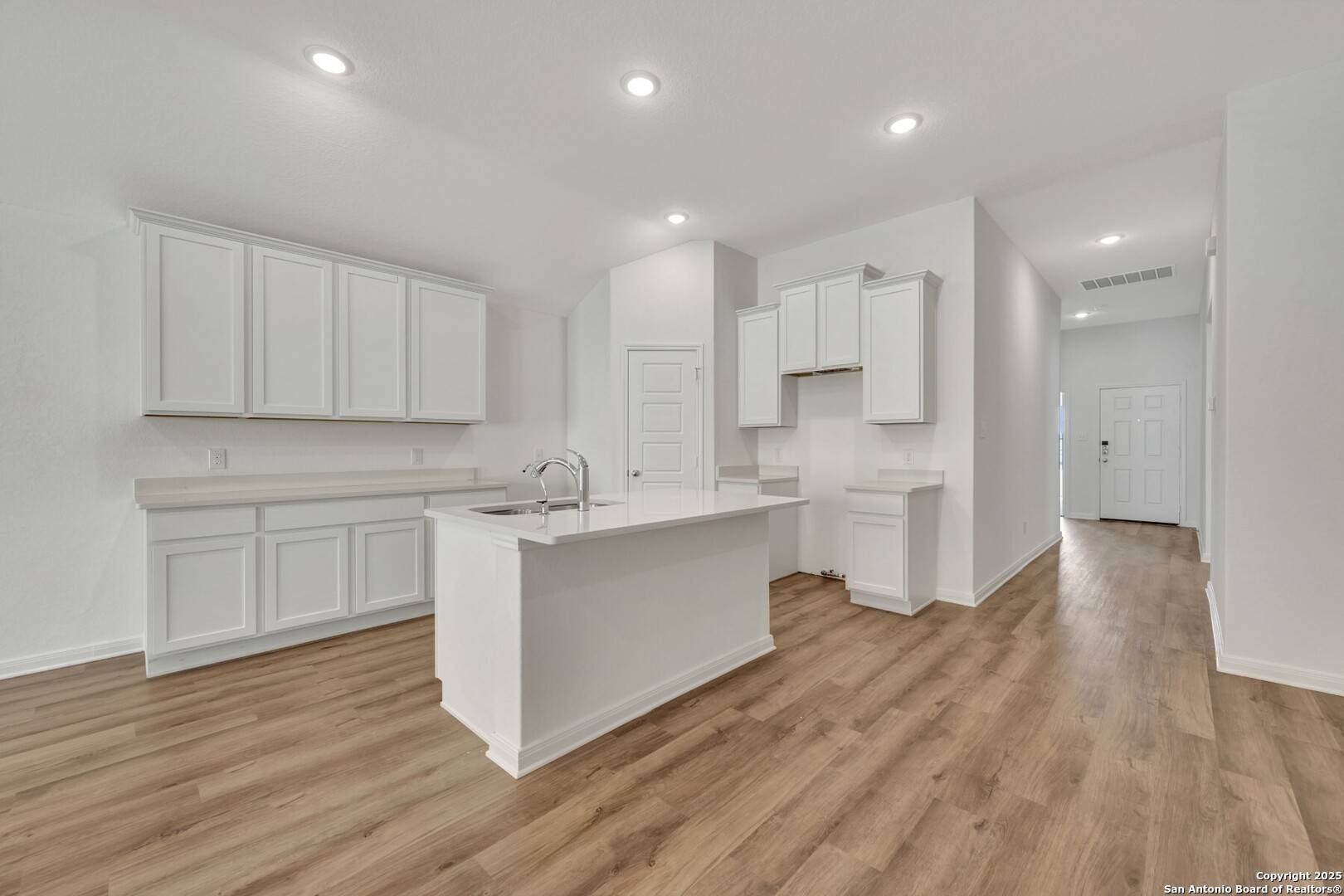 San Antonio, TX 78245,15411 Jake Crossing