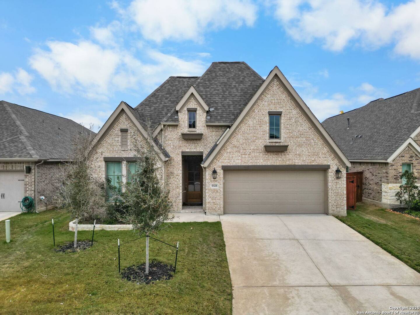 San Antonio, TX 78254,9328 Trestle Creek