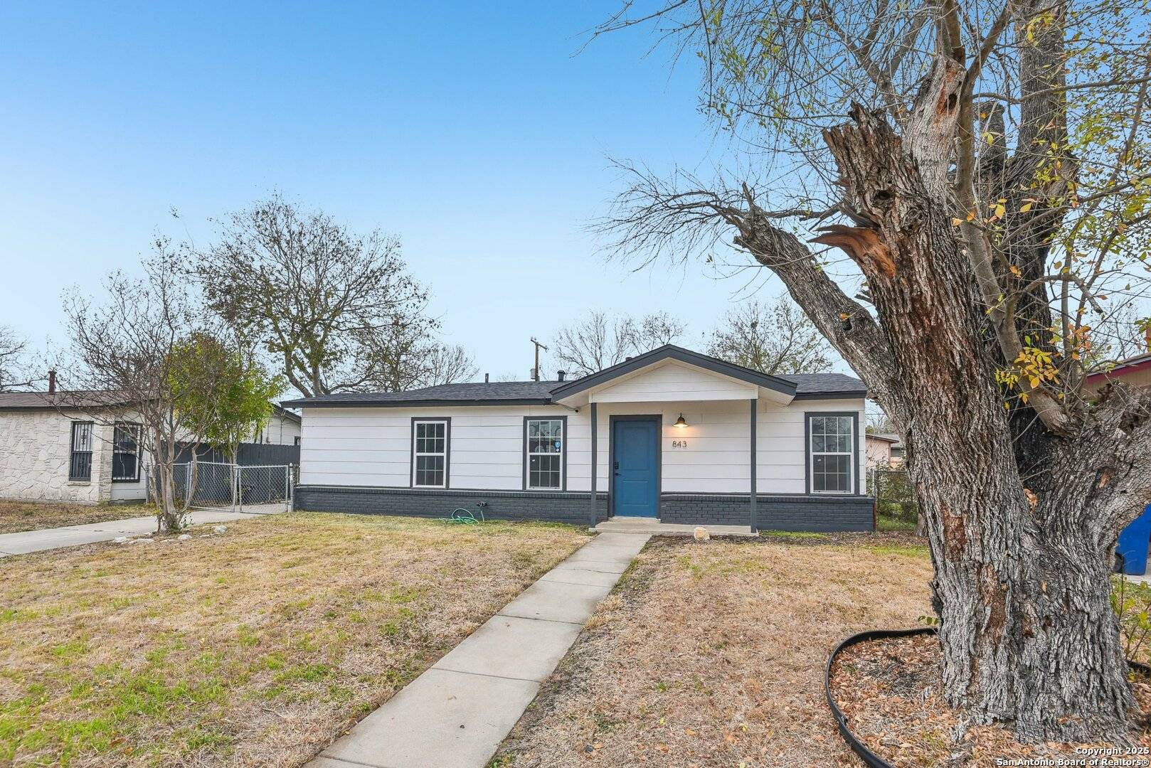San Antonio, TX 78221-3040,843 Deely Place