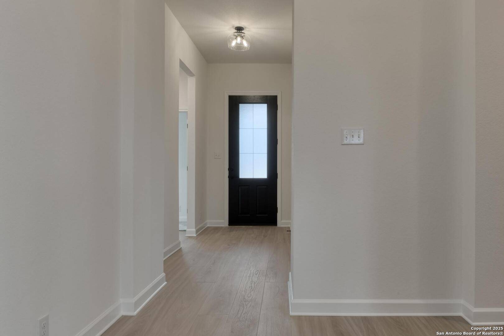 Castroville, TX 78009,163 Heidi Hill