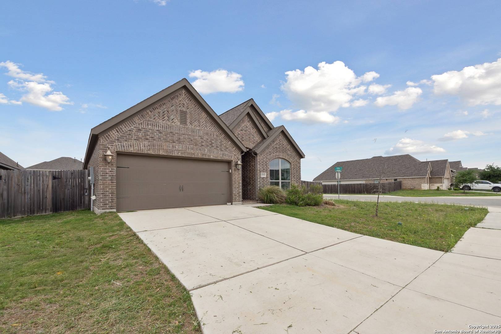 Seguin, TX 78155,2000 EDGECREEK