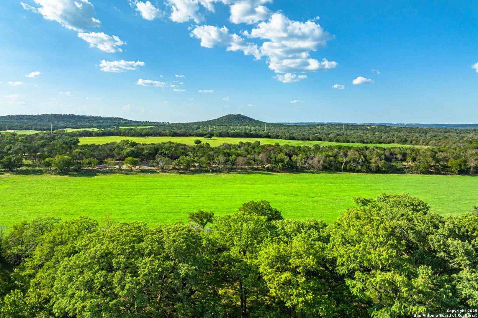Center Point, TX 78010,1078 FM 480