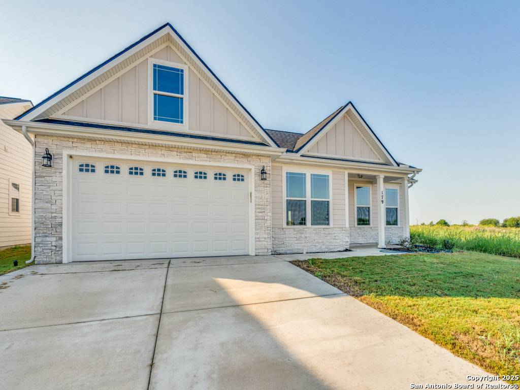 Marion, TX 78124,179 Lost Maples Way