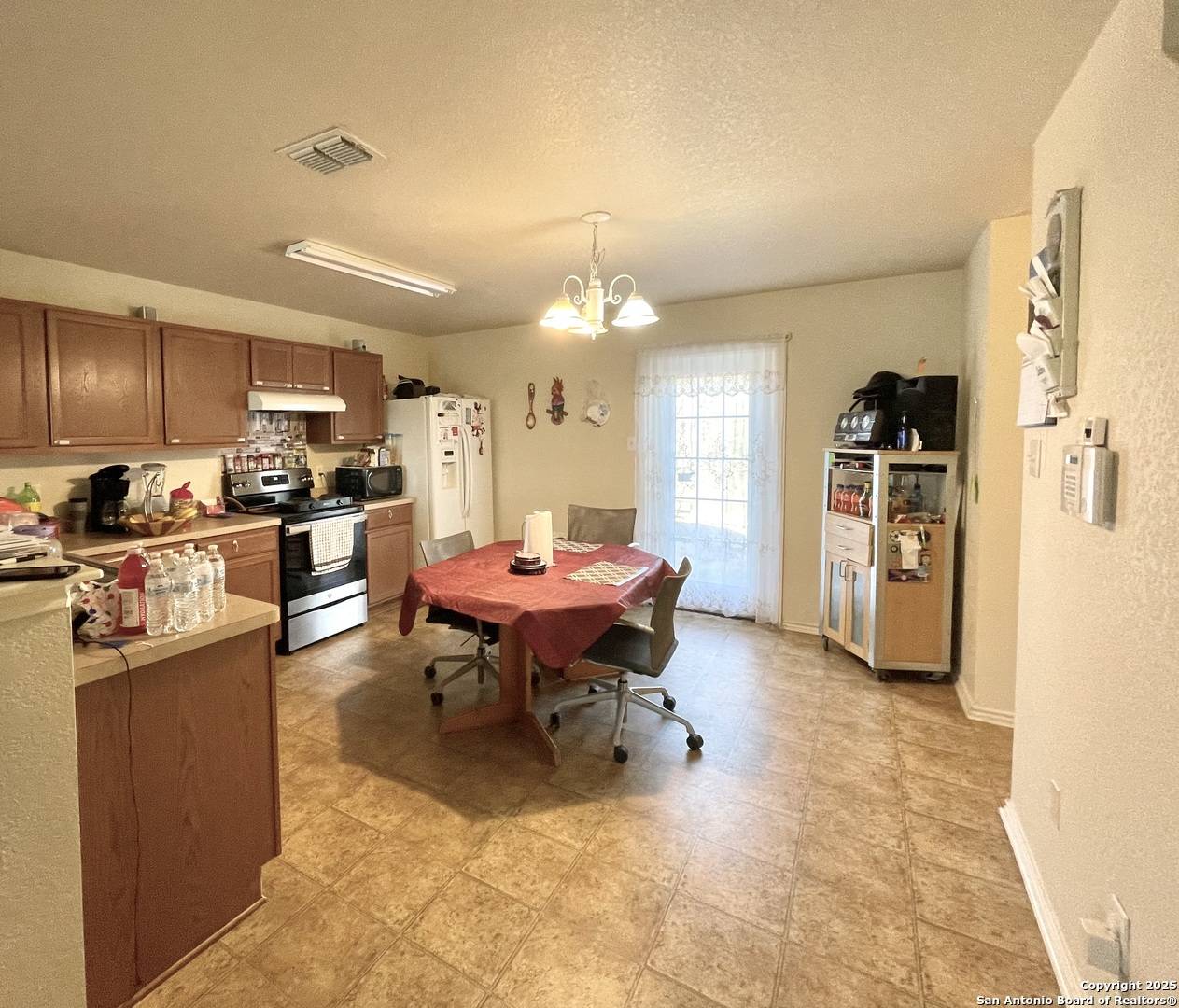 San Antonio, TX 78228-6629,910 Absolon Farm