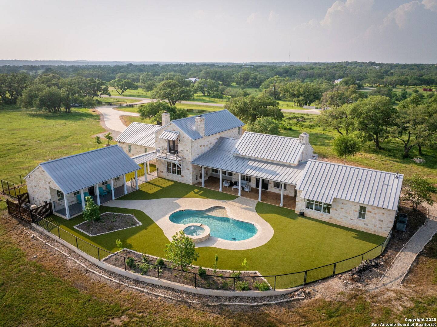 New Braunfels, TX 78132-2162,4248 NATURES WAY