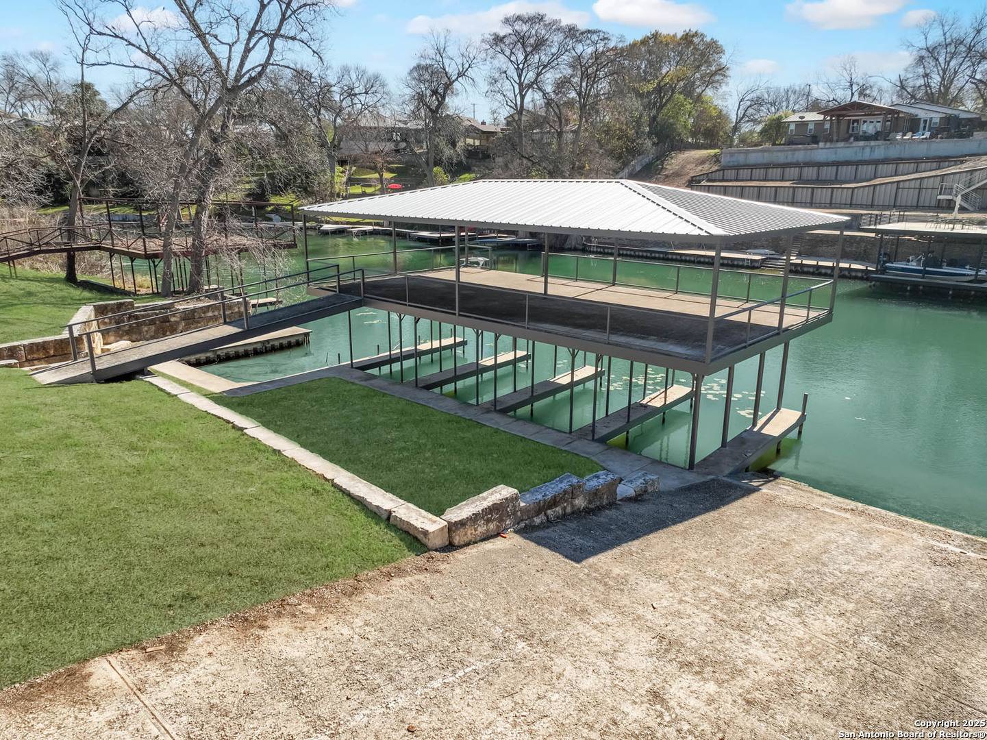 New Braunfels, TX 78130,240 RIO DR