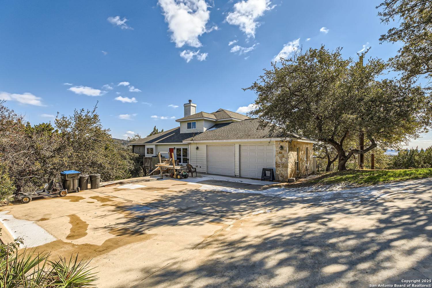 Lakehills, TX 78063-6580,242 SCENIC SMT