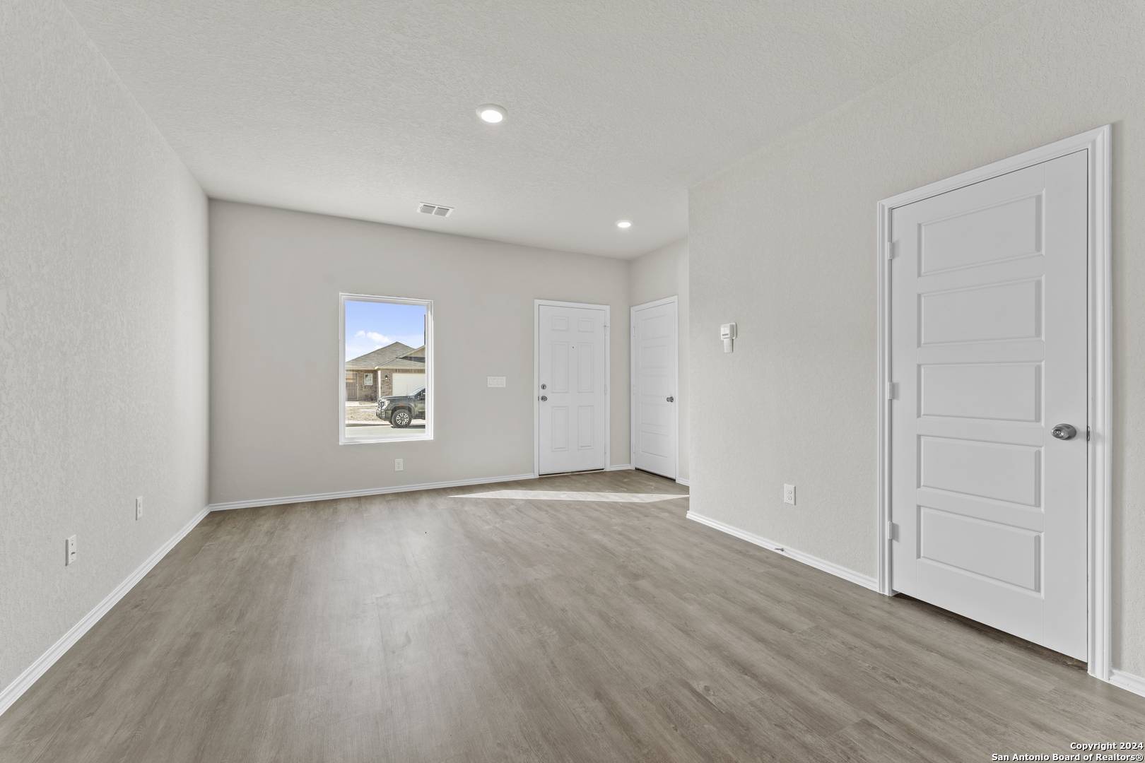 San Antonio, TX 78223,5522 Sage Grove