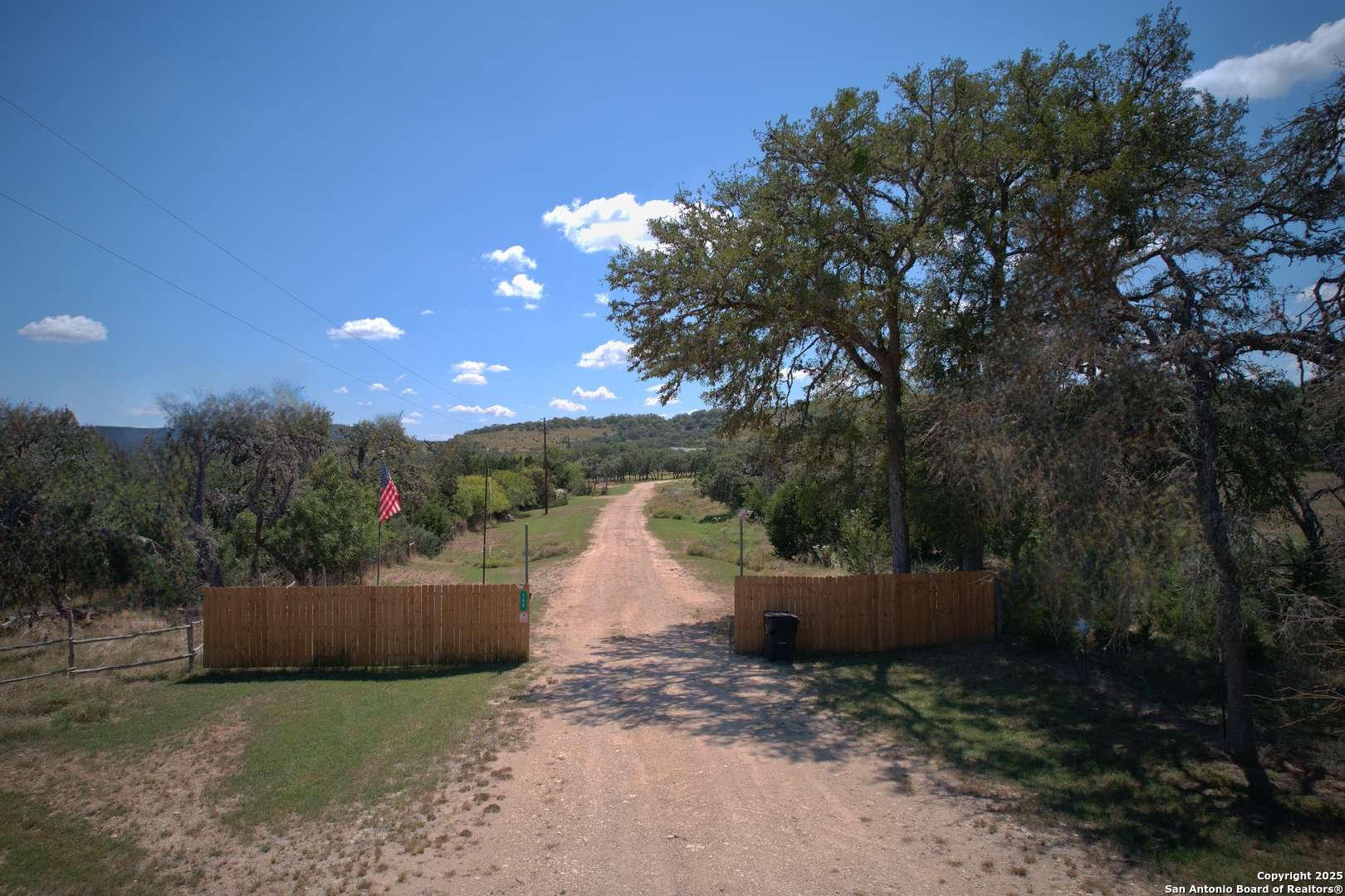 Tarpley, TX 78883,180 HONDO SPUR