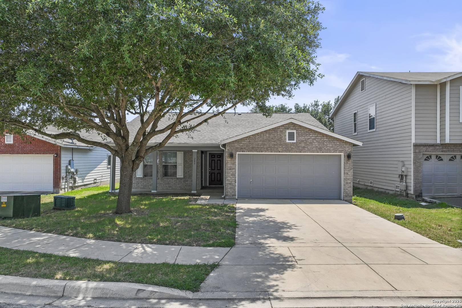 Cibolo, TX 78108-3035,205 GATEWOOD TRCE