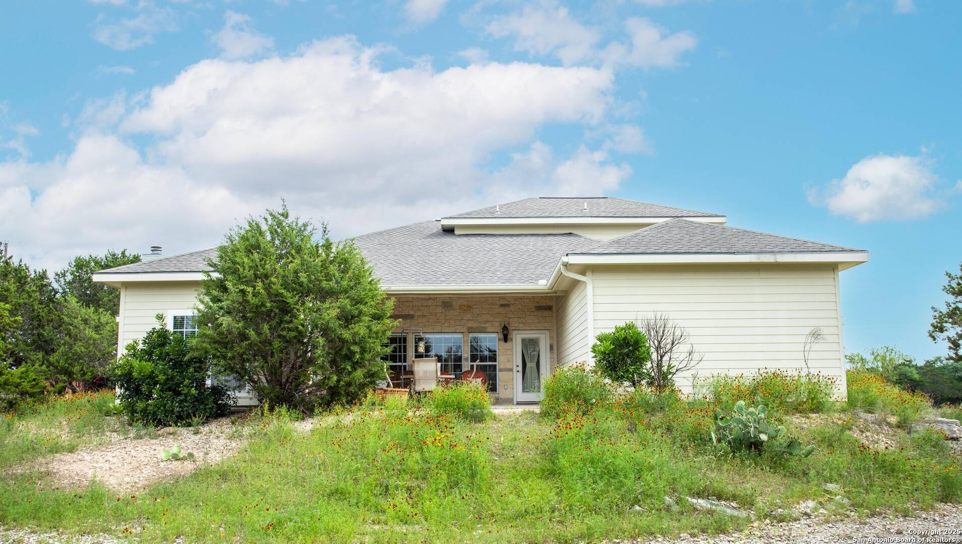 Hunt, TX 78024,113 Pond Creek Ln
