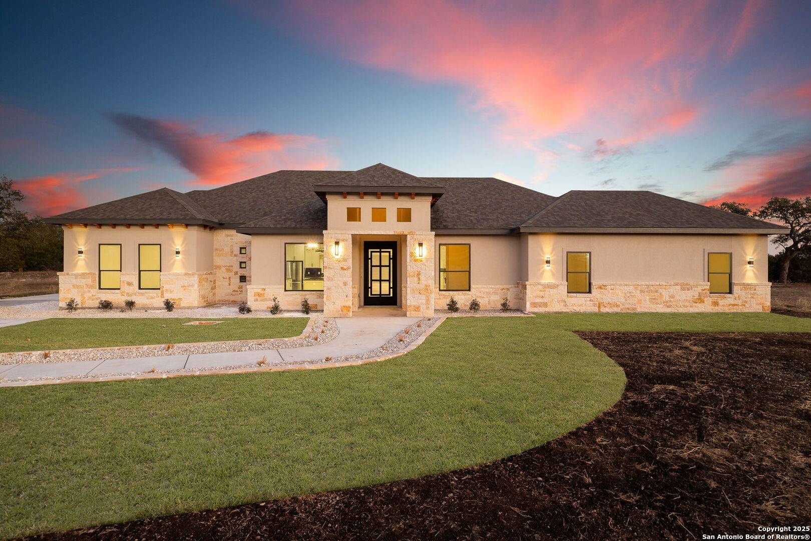 Spring Branch, TX 78070,816 SERENE WATERS