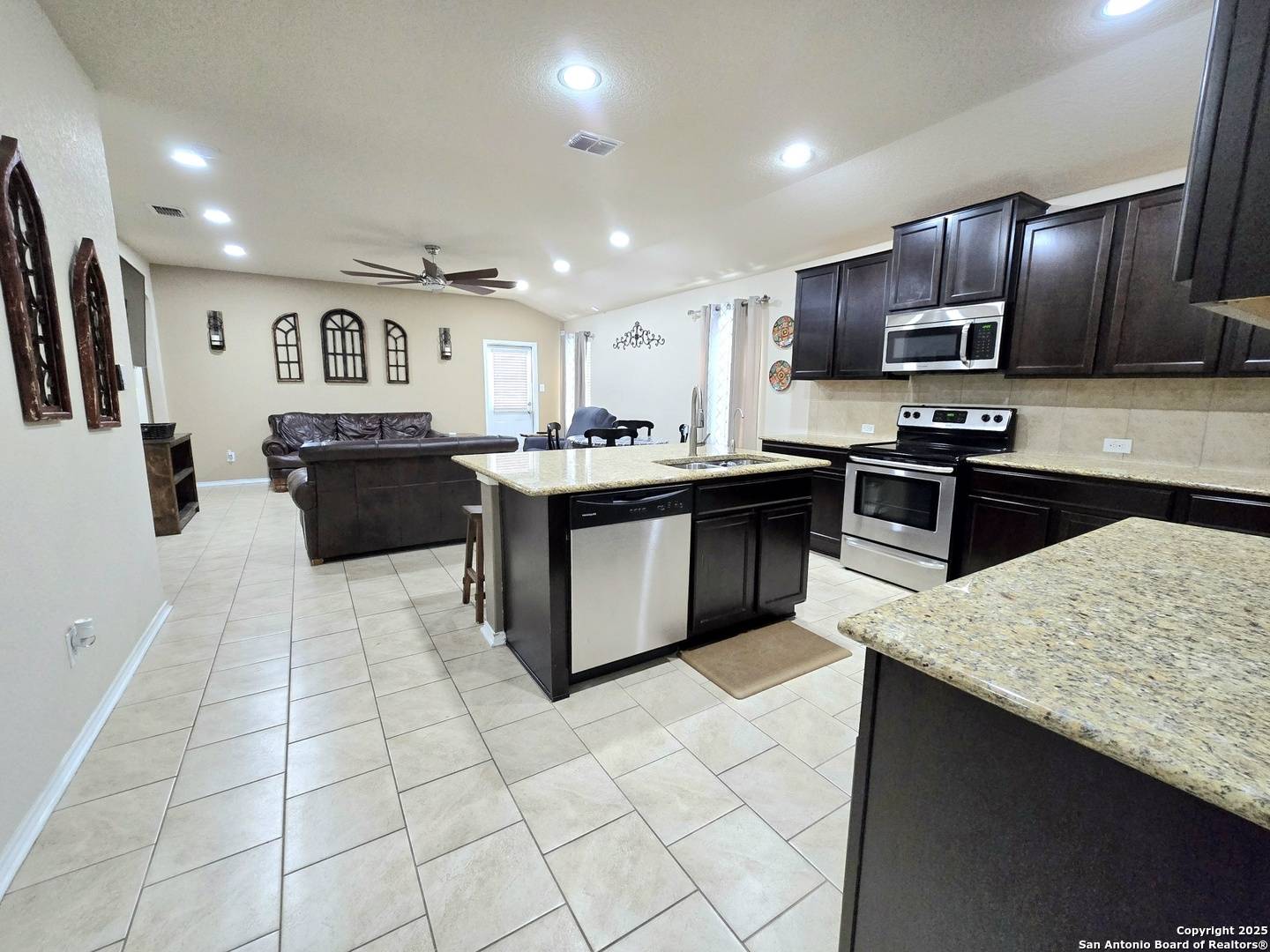 San Antonio, TX 78245-5500,11231 DURANGO EAGLE