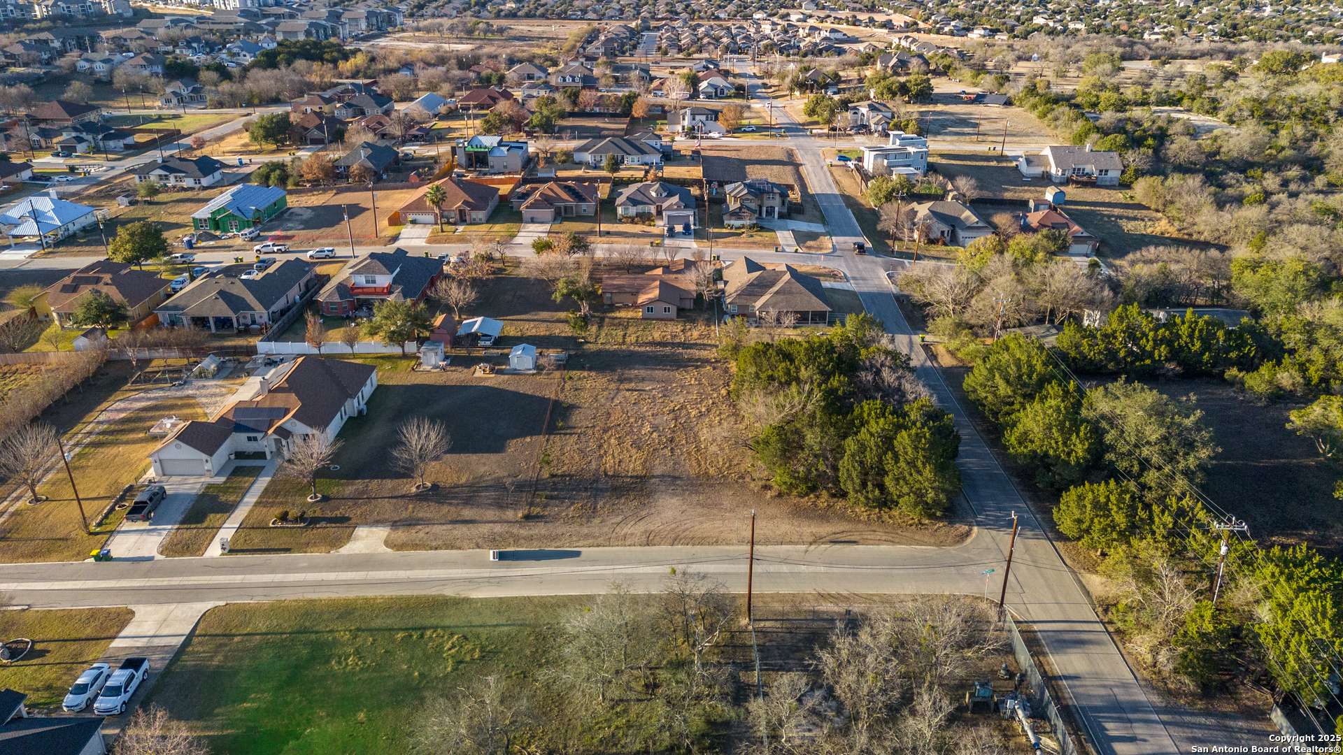 Selma, TX 78154,00 YELLOW BARK BLVD