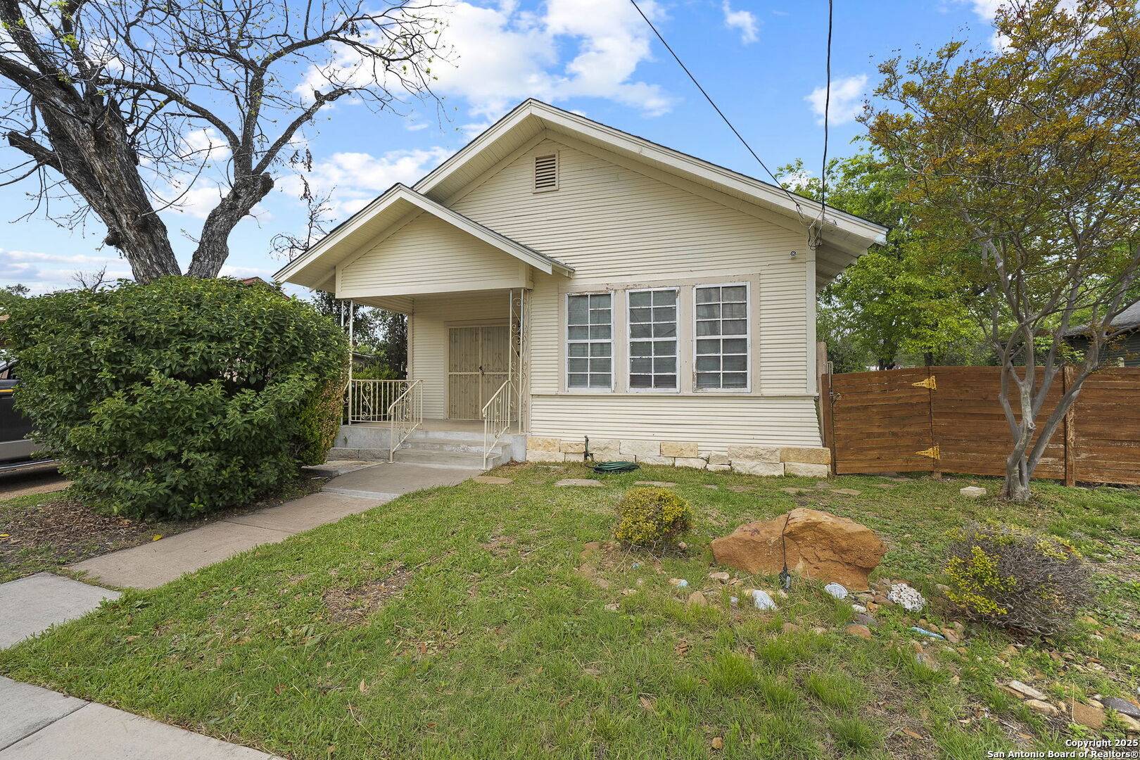 San Antonio, TX 78201-5413,1707 W Huisache Ave