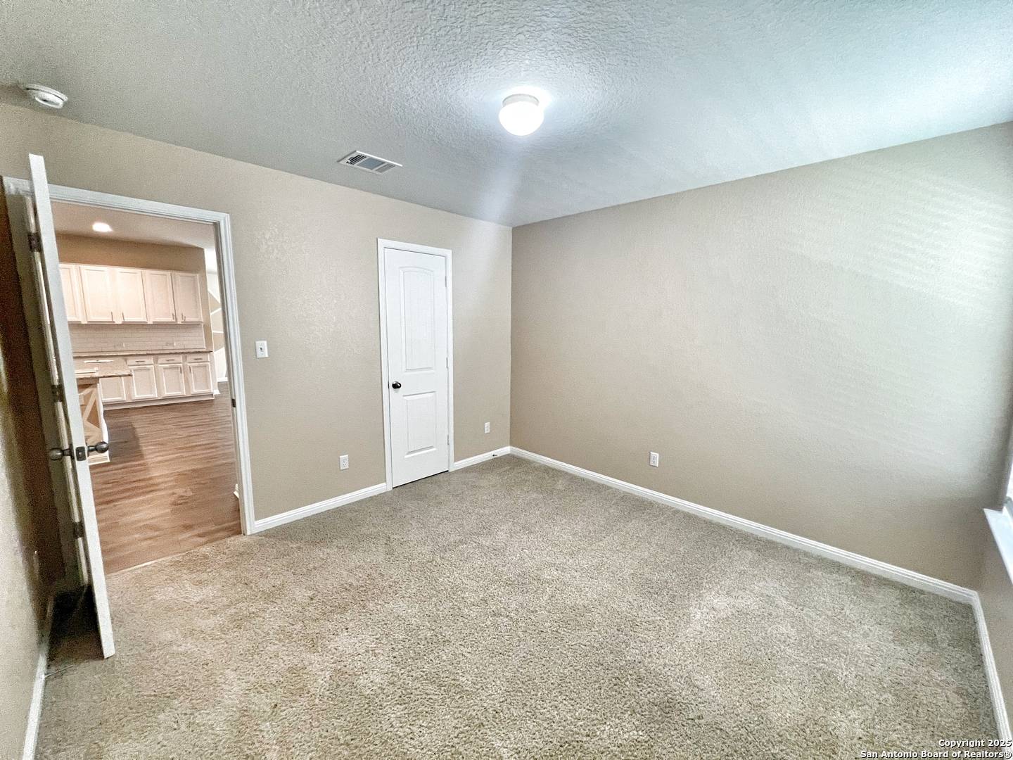 New Braunfels, TX 78130-6684,2218 Trumans Hill