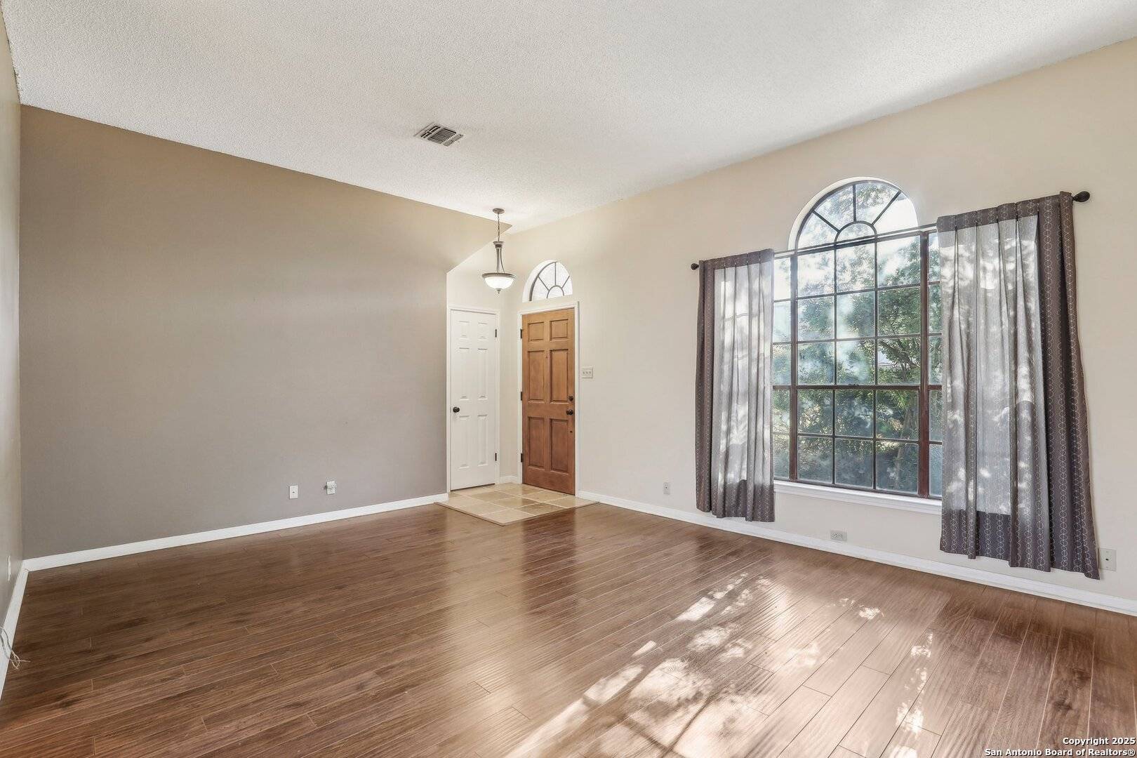 San Antonio, TX 78240,6139 Ashford Point