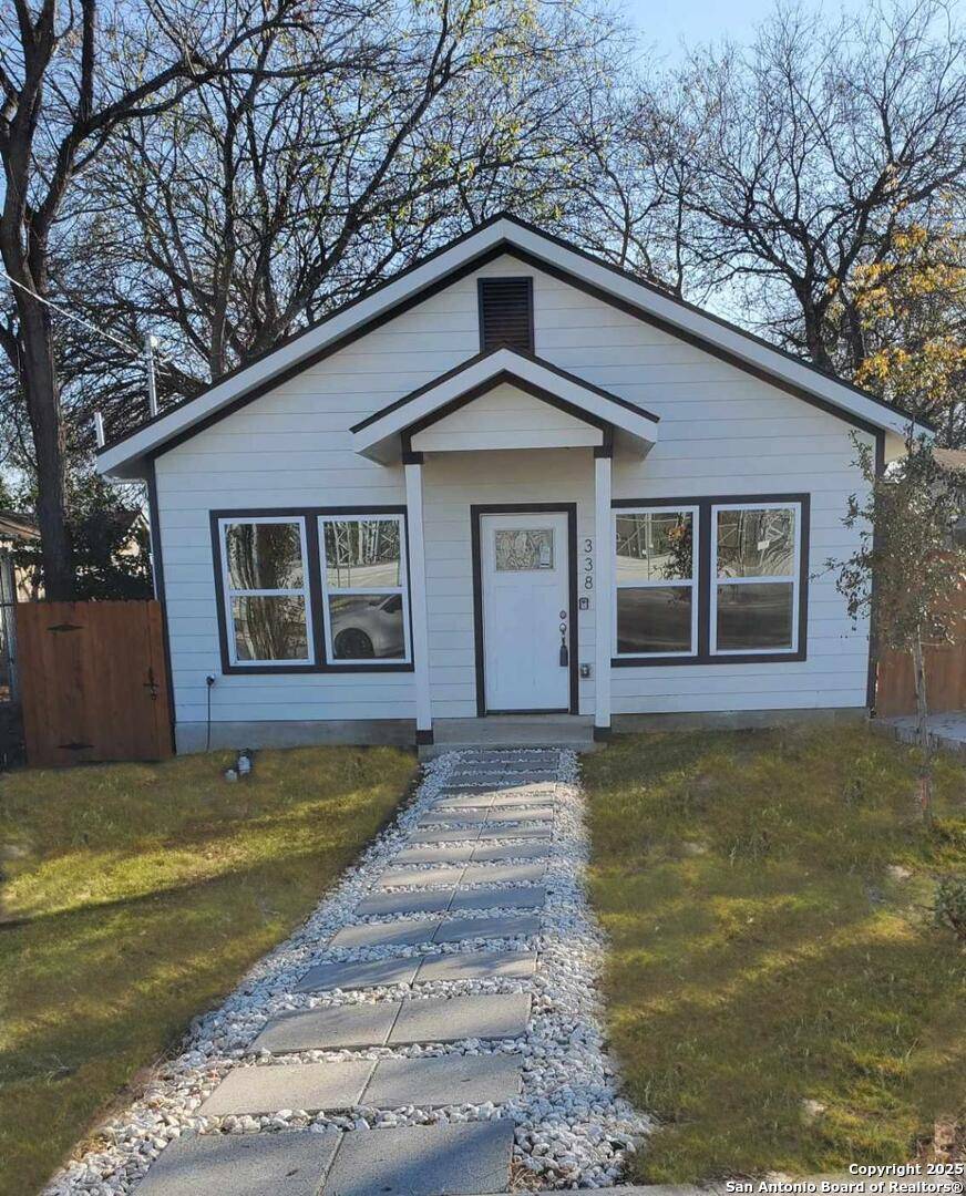 San Antonio, TX 78220,338 J St