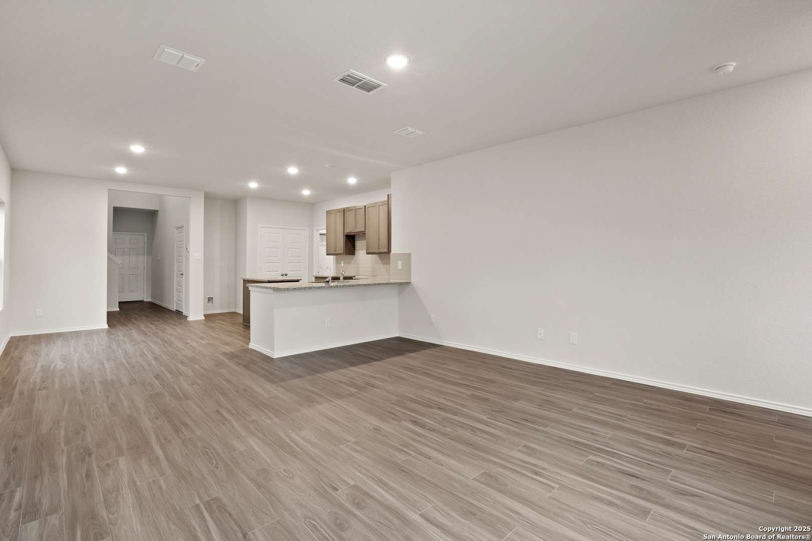 San Antonio, TX 78211,3930 Somerset Shade