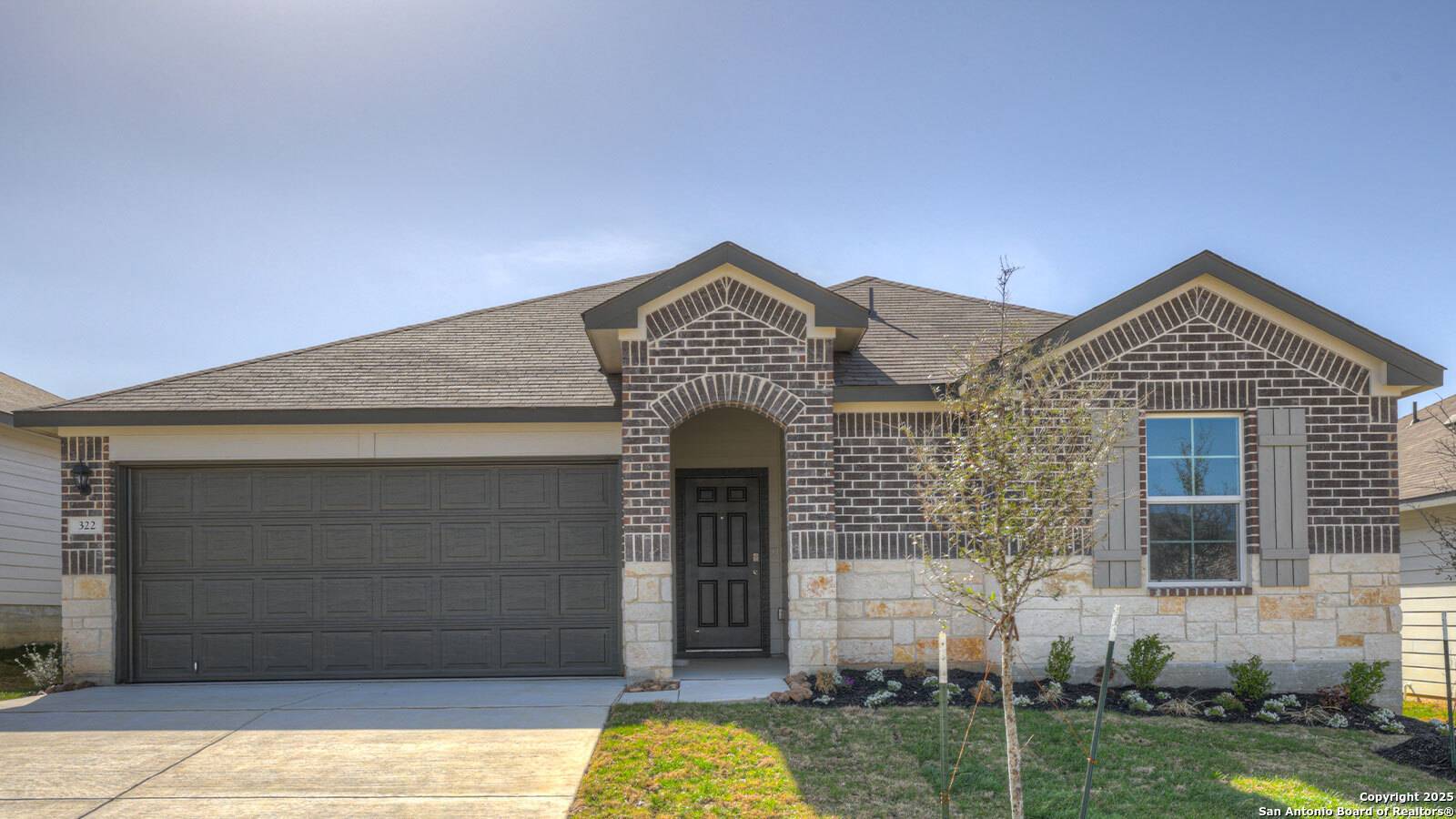 Seguin, TX 78155,322 HONEYDEW WAY