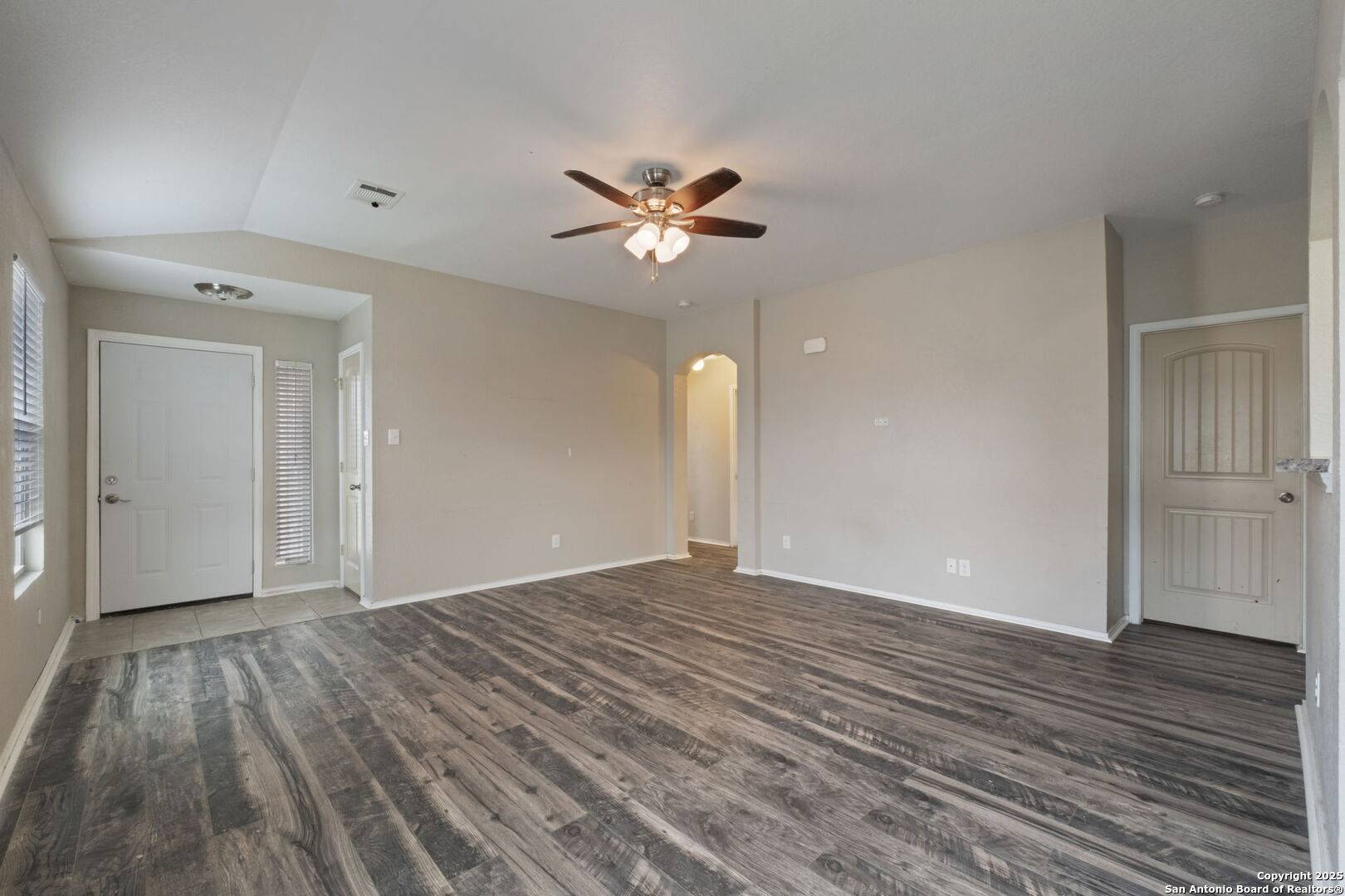Seguin, TX 78155-5310,1440 DONCASTER DR